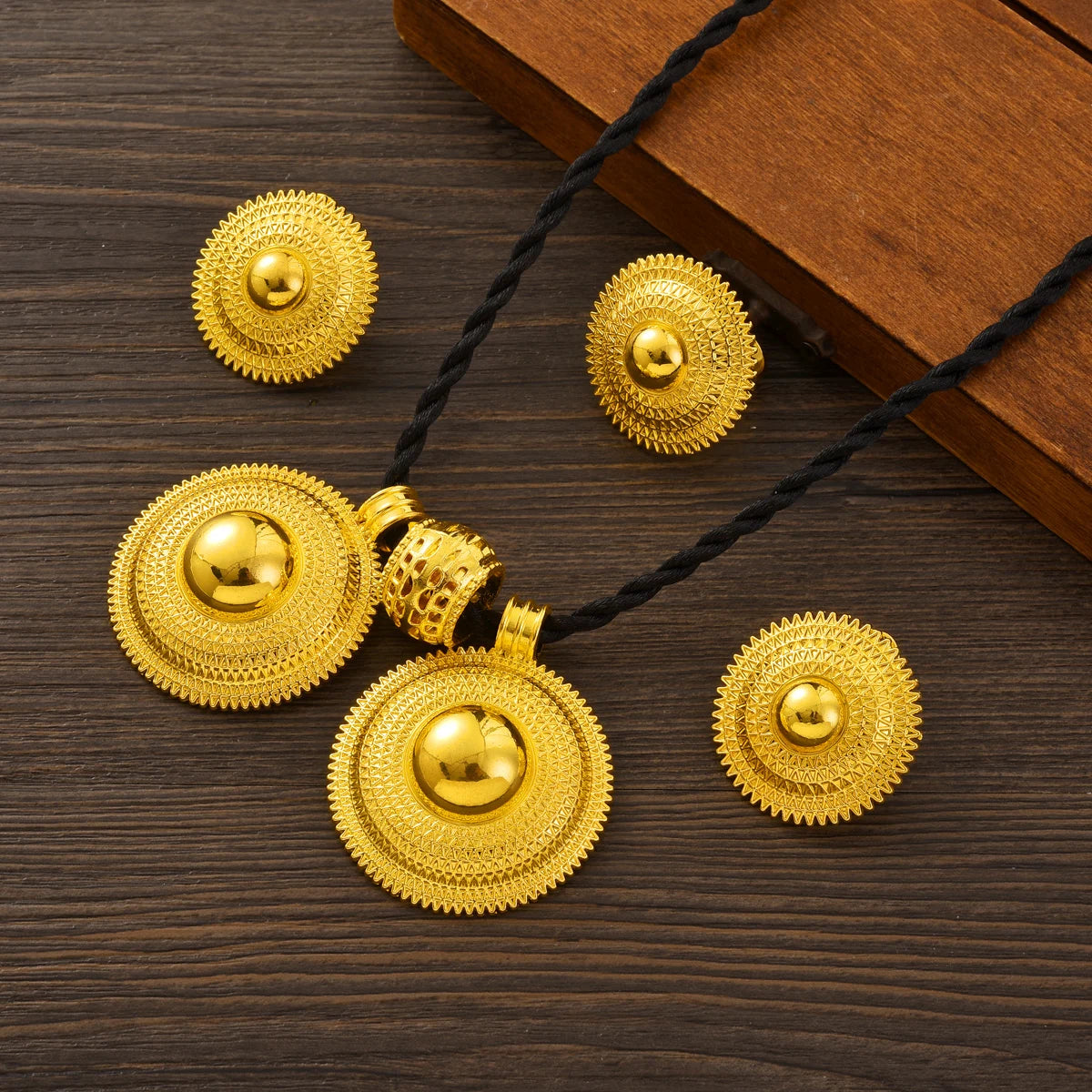 Jamila Set