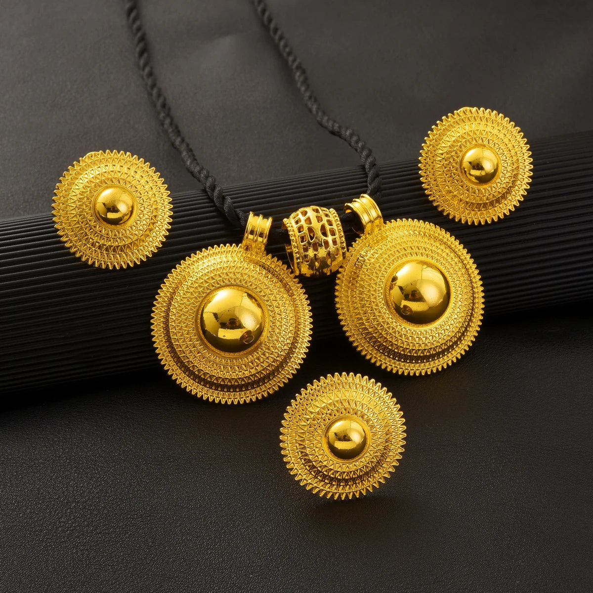 Jamila Set